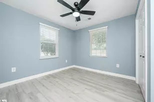 200 McDaniel Ave, Greer, SC 29651 - Photo 13