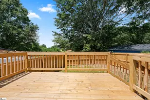 200 McDaniel Ave, Greer, SC 29651 - Photo 17