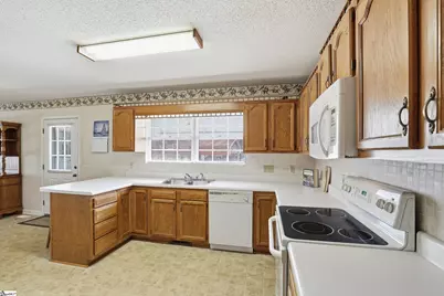 2519 S Blackstock Road, Landrum, SC 29356 - Photo 7