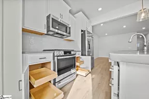 517 W Norvell Ct, Spartanburg, SC 29307 - Photo 5