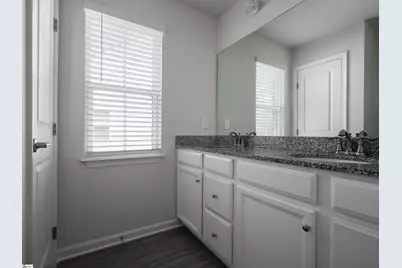 212 Hipps Crossing Drive, Simpsonville, SC 29680 - Photo 9