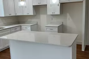 140 Broadus St, Greer, SC 29651 - Photo 7