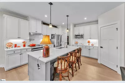 300 Beckman Drive, Greenville, SC 29605 - Photo 5