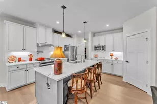 300 Beckman Dr, Greenville, SC 29605 - Photo 5