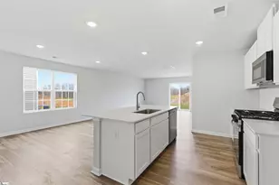 304 Meadow Gate Ct, Fountain Inn, SC 29644 - Photo 9