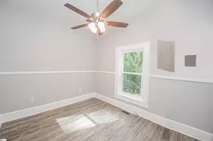 209 Pickens St, Easley, SC 29640 - Photo 25