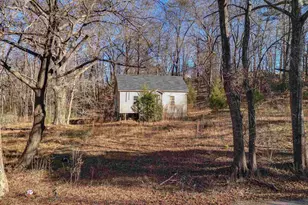 142 McGill St, Pacolet, SC 29372 - Photo 5