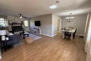 102 W Maple St, Clinton, SC 29325 - Photo 5