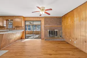 1240 Dickson Rd, Campobello, SC 29349 - Photo 7