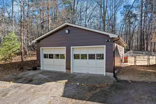 1240 Dickson Rd, Campobello, SC 29349 - Photo 27