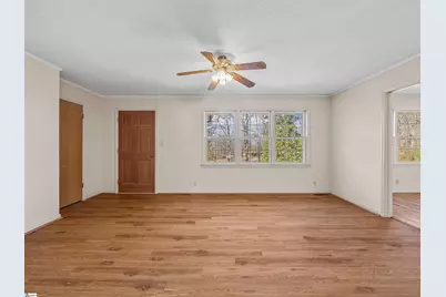 1240 Dickson Road, Campobello, SC 29349 - Photo 13