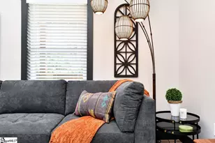 71 Dorsey Ave, Greenville, SC 29611 - Photo 15