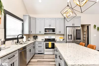 71 Dorsey Avenue, Greenville, SC 29611 - Photo 21