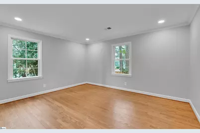 401 Southway Street, Easley, SC 29640 - Photo 15