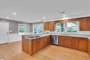 401 Southway St, Easley, SC 29640 - Photo 7