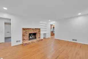 401 Southway St, Easley, SC 29640 - Photo 9