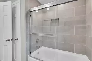 401 Southway St, Easley, SC 29640 - Photo 13