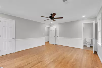 401 Southway Street, Easley, SC 29640 - Photo 17