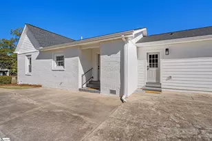 54 Allen St, Greenville, SC 29605 - Photo 33