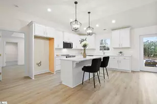 1005 Cove Cir, Anderson, SC 29626 - Photo 5