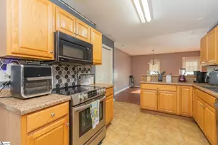 101 Springview Dr, Anderson, SC 29625 - Photo 11
