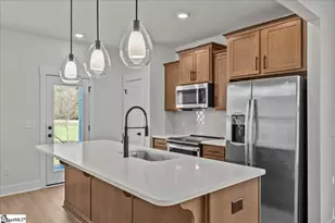 7 Redfield Pl, Simpsonville, SC 29681 - Photo 5