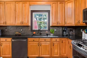 122 Fair Haven Ct, Seneca, SC 29672 - Photo 9