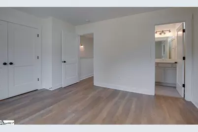 12 Clark Street, Greenville, SC 29607 - Photo 11