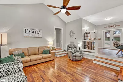 736 Three Wood Lane, Woodruff, SC 29388 - Photo 9