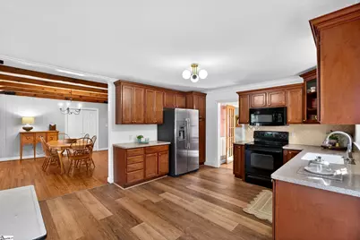 308 Beechwood Drive, Spartanburg, SC 29307 - Photo 9