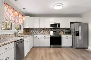 200 Oates Ave, Easley, SC 29640 - Photo 9