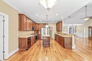 209 Ashworth Ln, Greer, SC 29650 - Photo 11