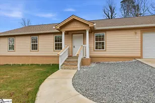 103 Lipscombe Dr, Travelers Rest, SC 29690 - Photo 3