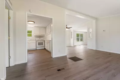 482 Burton Creekside Road, Waterloo, SC 29384 - Photo 7