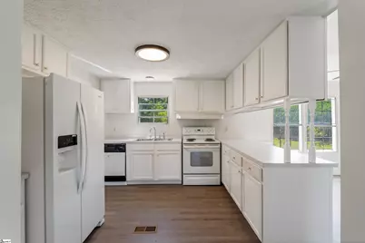 482 Burton Creekside Road, Waterloo, SC 29384 - Photo 9