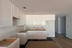 205 Lofty Ridge Rd, Greenville, SC 29609 - Photo 5