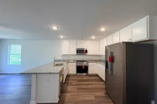 205 Lofty Ridge Rd, Greenville, SC 29609 - Photo 3