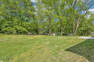 205 Lofty Ridge Rd, Greenville, SC 29609 - Photo 19