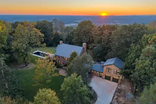 220 Lake Cir Dr, Greenville, SC 29609 - Photo 1