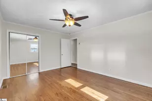 136 Crestview Dr, Cowpens, SC 29330 - Photo 11