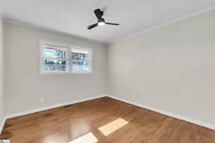 136 Crestview Dr, Cowpens, SC 29330 - Photo 19