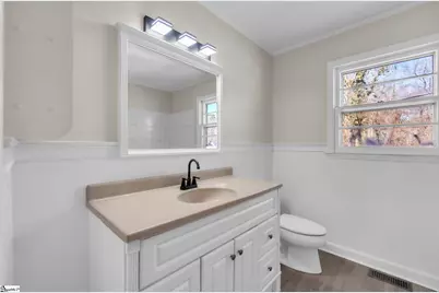 136 Crestview Drive, Cowpens, SC 29330 - Photo 13