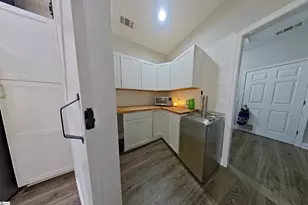 1013 Pearson Rd, Woodruff, SC 29388 - Photo 13