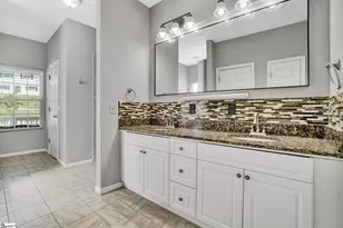 298 N Orchard Dr, Taylors, SC 29687 - Photo 17