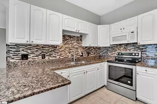 298 N Orchard Dr, Taylors, SC 29687 - Photo 11