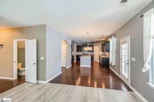 370 Slate Dr, Boiling Springs, SC 29316 - Photo 15