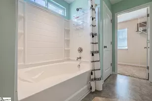 370 Slate Dr, Boiling Springs, SC 29316 - Photo 31