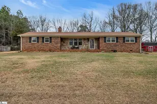 305 Clay St, Easley, SC 29642 - Photo 3