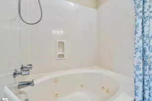 100 Harbor Dr, Anderson, SC 29625 - Photo 33