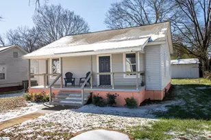 207 Brooks Ave, Greenville, SC 29617 - Photo 3